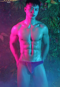 Hawkin Madrid magazine