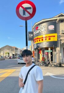 น้องเอิร์ธ road