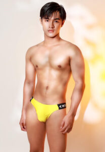 น้องเอิร์ธ yellow
