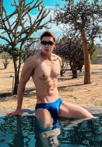 Dawn-Tang-เป้าแน่น