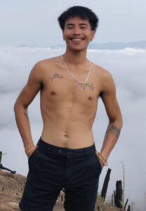 Phayu-Greg-payu-ยิ้มเก่ง