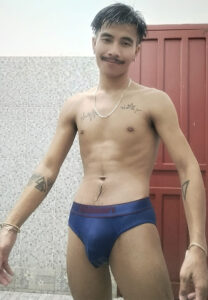 Phayu-Greg-payu-เป้าแน่น