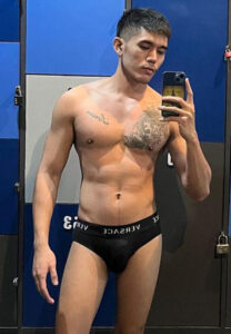 หนุ่ม-ดิษย์ธนา-กล้ามว้าว