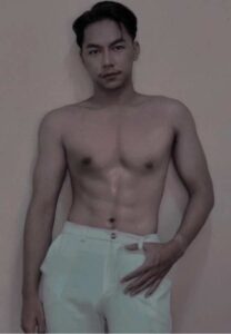 เฟิร์ส-วัฒนวุฒิ-กล้ามโต