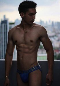 Natthapon-Kongsombat-กล้ามสวย