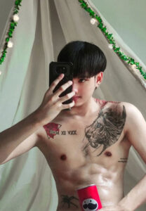 Owen-Simiran-โชว์ของ