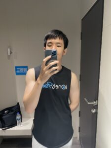 ฟีฟ่าแขนกุดดำ