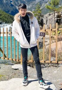 มอส-ศักดิ์สิทธิ์-หล่อเท่