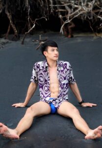 มอส-ศักดิ์สิทธิ์-เท่เกิน