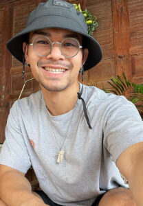 หฤหรรษ์-Zaizaikhun-ใส่หมวก