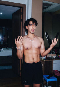 น้ำมนต์ กฤตนัย man