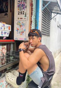 น้ำมนต์ กฤตนัย sit