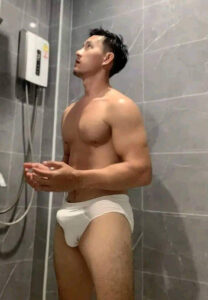 สกาย ภานุวัฒน์ bath