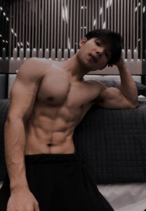 Fight Pacharapon dark