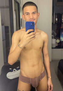 นิค กิตติศักดิ์ brown