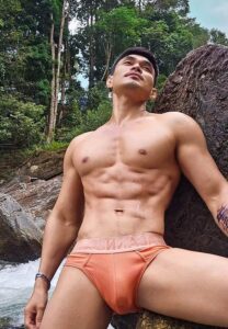 แมน จตุพล orange