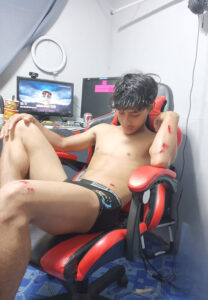 วายุ รักไทย hurt