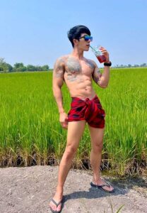 แม็ก จิณณะ กลมเกลียว