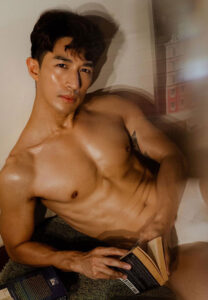 tony-handsome Tony Nathsuchok