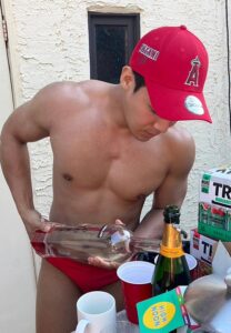 เท็น ทศทิศ