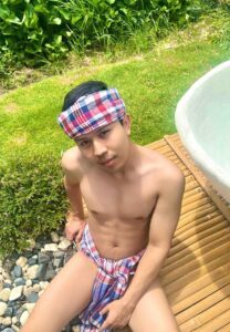 Flame-boy Flame Ayutthapon