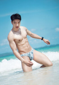 แม็ก นิรันดร์กุล