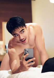 แม็ก นิรันดร์กุล