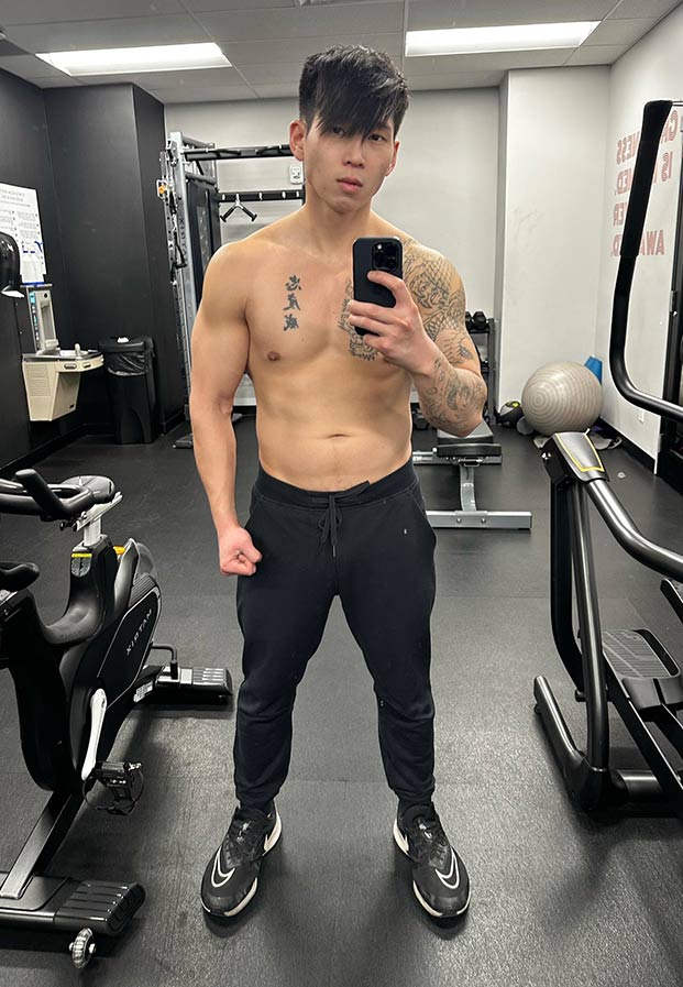 Nickolas Nguyen แจกวาร์ปครีเอเตอร์ Onlyfans หล่อตี๋แซ่บเต็มร้อย