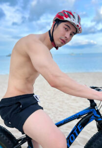 เอิร์ก เลเดอเรอร์