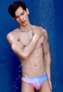 อั้ม ชนินท์