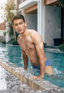tiw-pool Tiw Chakarin