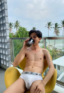 Natthapon-drink Natthapon Kongcharearn