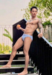 แบงค์ ชินกรณ์