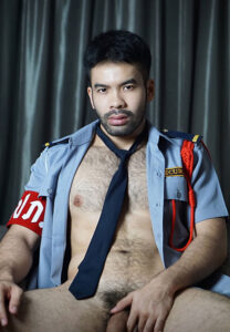 ก้อง ก้องหล้า