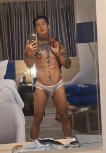 ต้อม พรหมญาณ