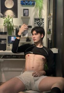 มอส นะครับ