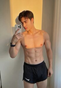 มอส นะครับ