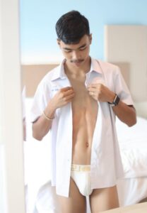 เอิร์ธ ณรงค์ศักดิ์