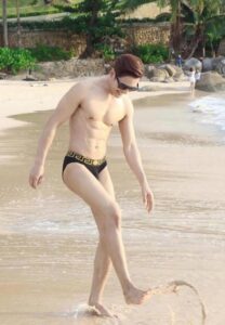 ดิว ธีรภัทร