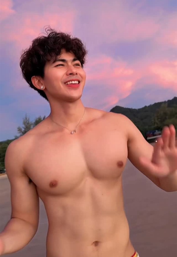 แมนแมน นรินทร์ @mannarintangon